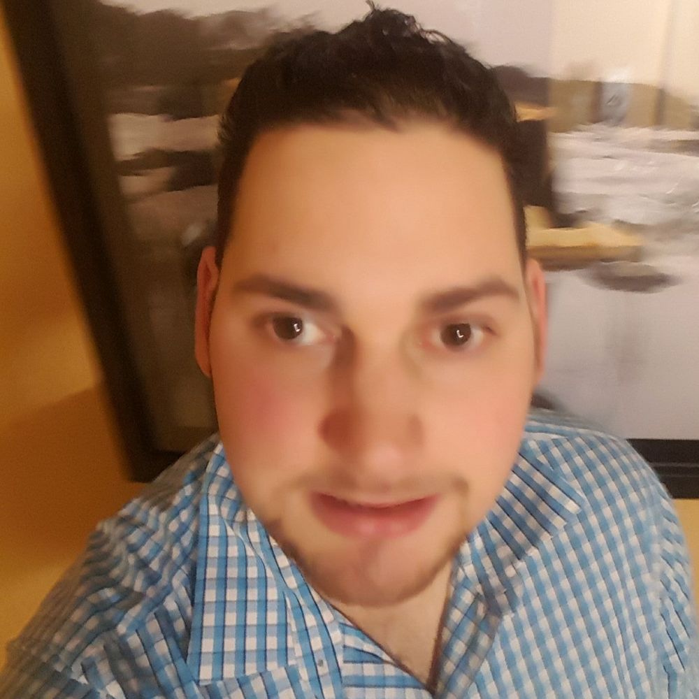 Meet your Posher, Evan